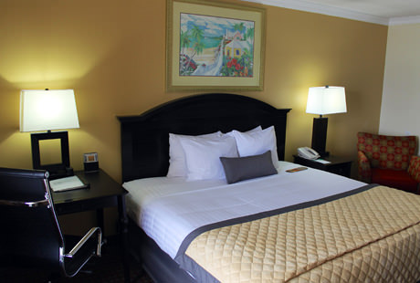 Hotel rooms in Fort Walton Beach FL • Wyndham Garden